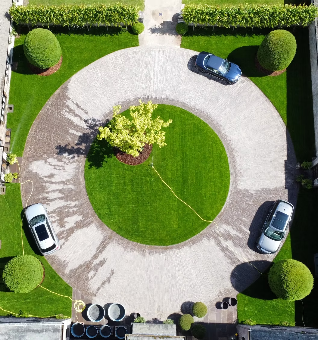 Mounton House